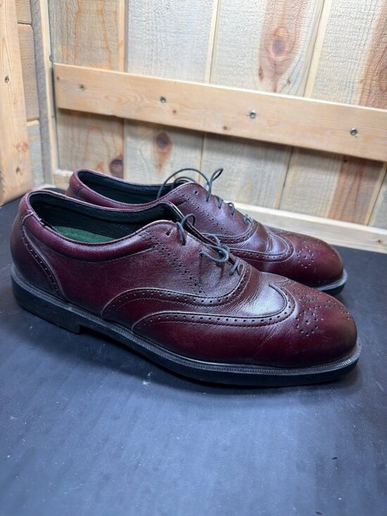 Wolverine Other - Wolverine DuraShocks Mens 11 EW Burgundy Wingtip Oxford Safety Toe Shoes EU44!!!